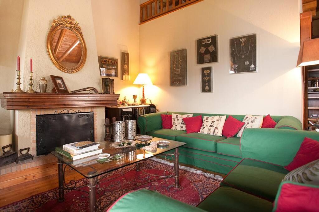 House In Delphi Villa ภายนอก รูปภาพ